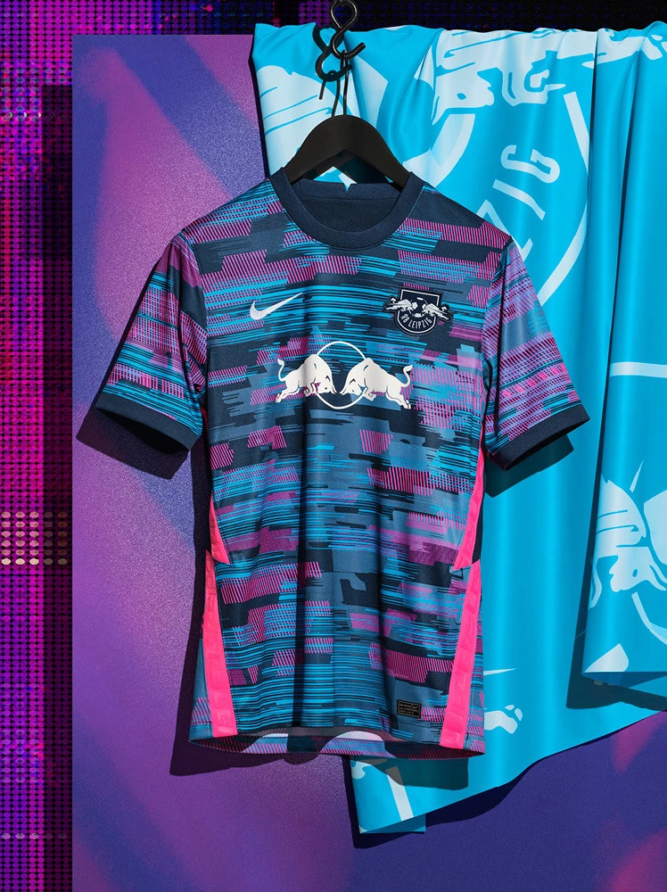 post card Loja online Fútbol Emotion Portugal - Blogs de futebol - As melhores camisolas alternativas da temporada 2021 2022 - 2.webp